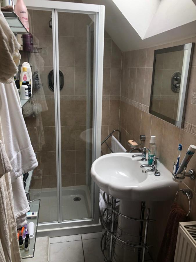Executive Serviced Apartments 3 포퍼 외부 사진