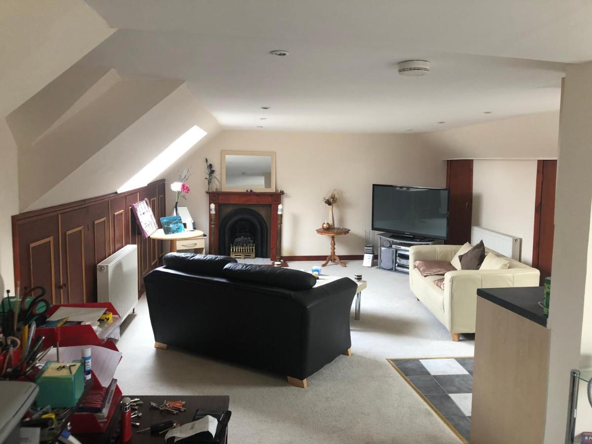 Executive Serviced Apartments 3 포퍼 외부 사진